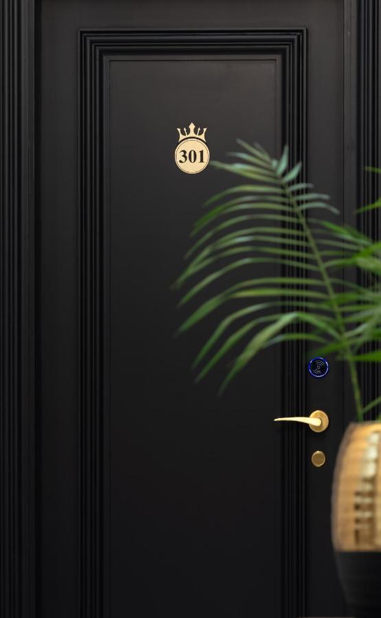 Praxitelous Luxury Suites Athens Exterior photo