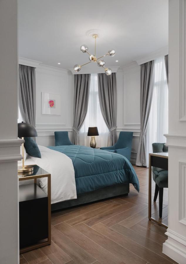 Praxitelous Luxury Suites Athens Exterior photo