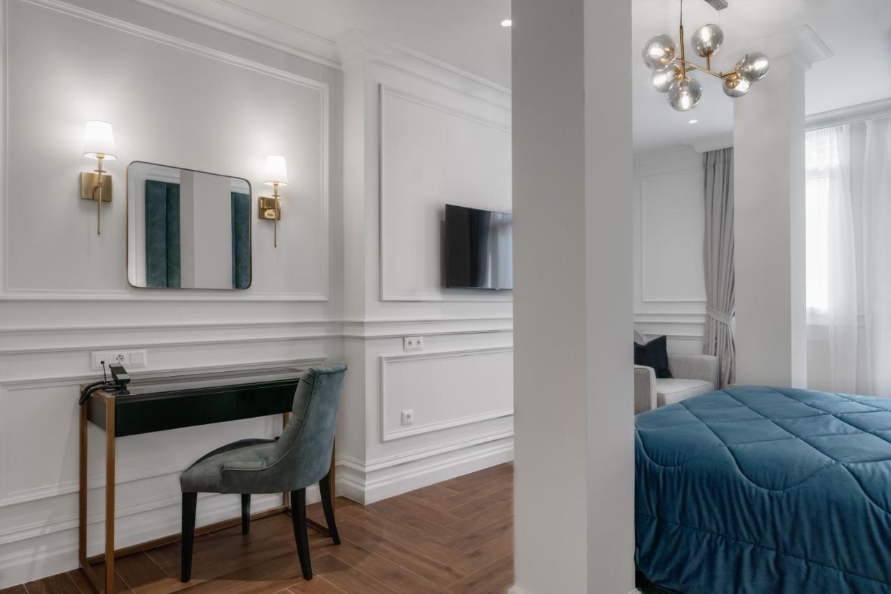 Praxitelous Luxury Suites Athens Exterior photo