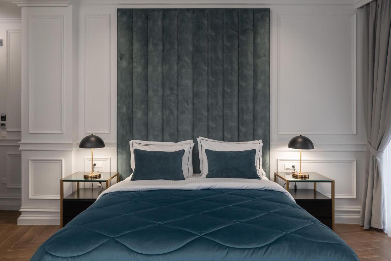 Praxitelous Luxury Suites Athens Exterior photo